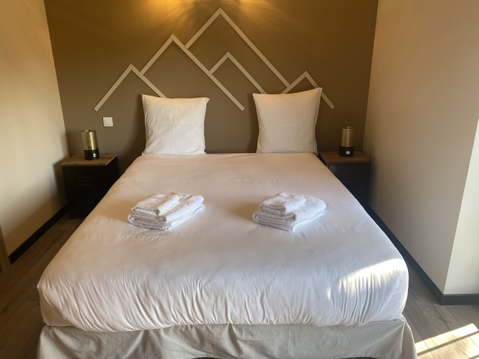 Room 5, La Ferme Du Gros Noyer, Vaucluse