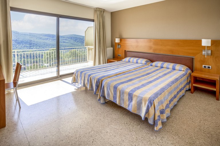 Bedroom 4, Hotel Can Fisa, Barcelona