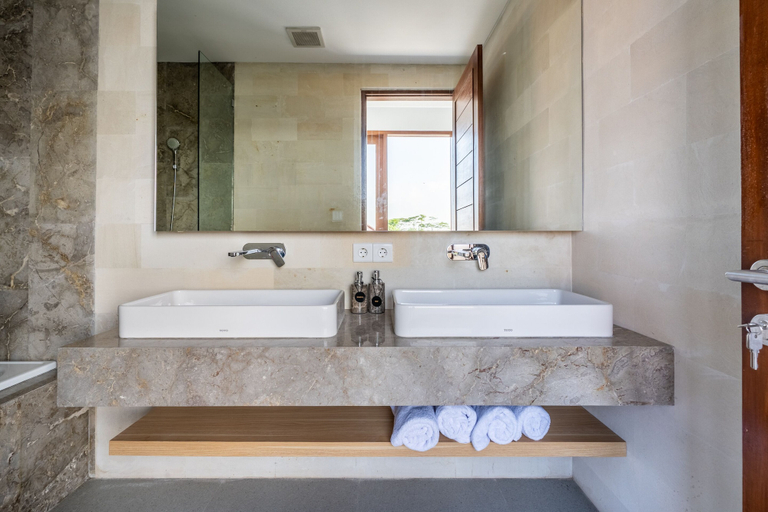 Bathroom 5, Bali's Quiet Shore - Om Cemagi Villa with Private Pool & Views, Badung