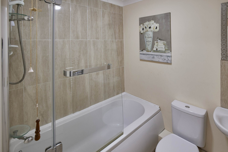 Bathroom 3, The Garden Flat, Darlington