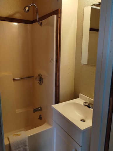 Bathroom 3, Anglers Riverfront Motel, Stone