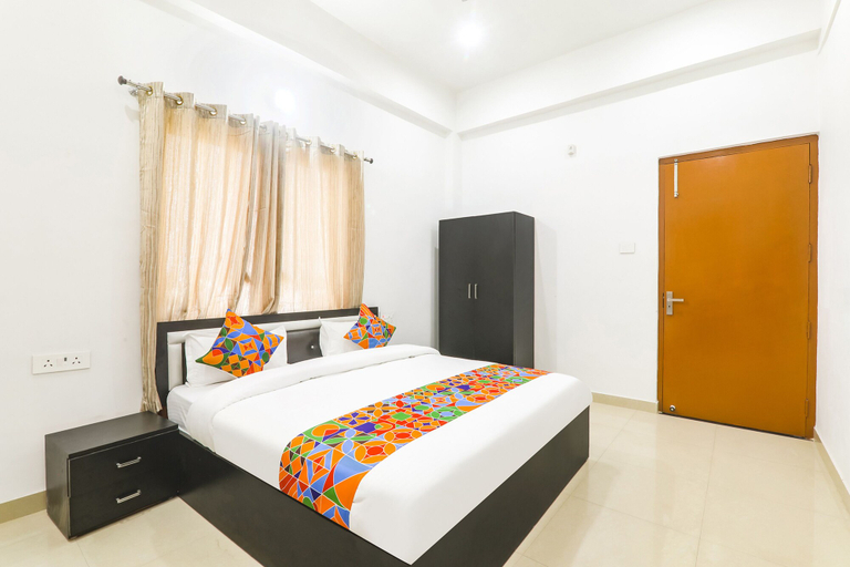 Bedroom 2, Fabhotel Trayamb, Faizabad