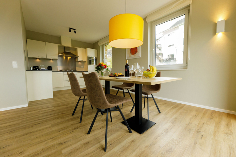 Dining Room 4