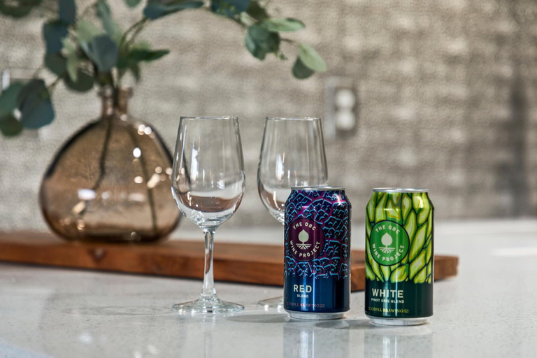 Food & Drinks, Scandinavian Chic – Hot Tub, Bikes and Lake Life!, Larimer