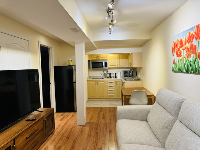 Others 4, Chic Unit Near Airport and Attractions, Peel