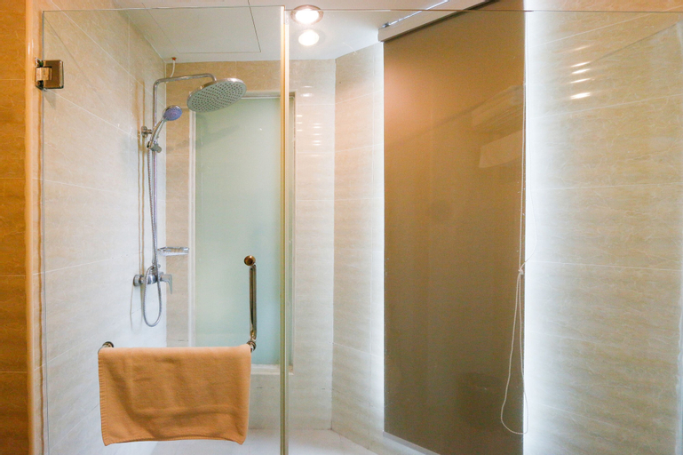 Bathroom 8
