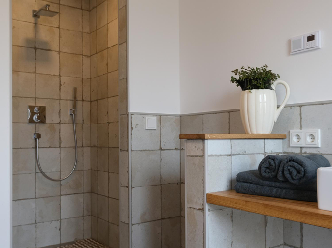 Bathroom, HOFSTELLE No. 133, Spree-Neiße