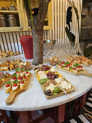 Food & Drinks 3, LM Art Apartments, Porto