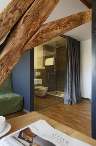 Bedroom 4, OX Hotel Café Bar Restaurant, Breisgau-Hochschwarzwald