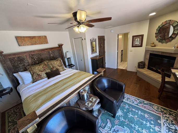 Bedroom 22