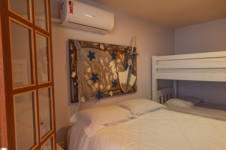 Bedroom 2, Pousada e Chalé Lote 22, Paranaguá
