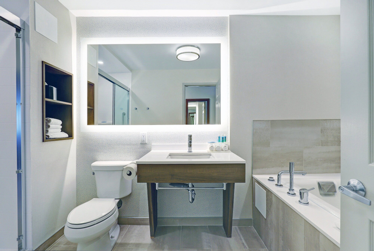 Bathroom 3