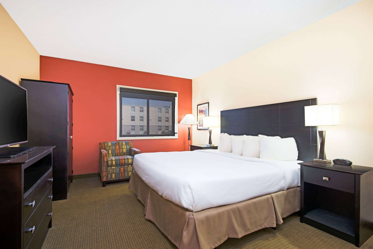 Bedroom 3, The Eddie Hotel Gillette, Campbell