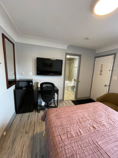 Bedroom, Royal Inn, Halton