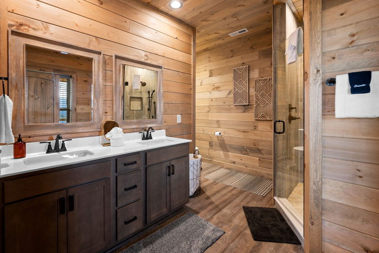 Bathroom 3, Talkin' Tennessee 3 Bedroom Cabin by RedAwning, Sevier