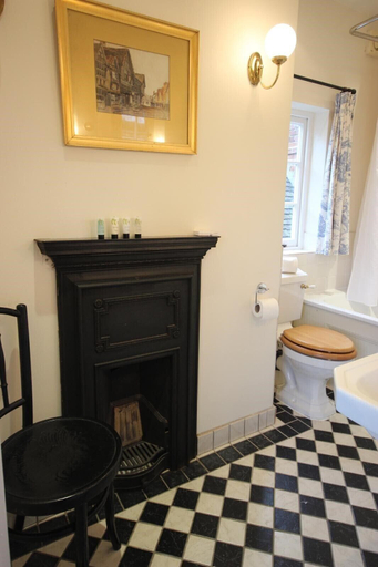 Bathroom 3, Wethele Manor, Warwickshire