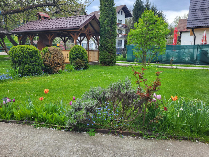 Others 4, Casa ERNST, Bran