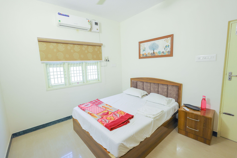 Others 3, Izi Transit Stay, Kancheepuram