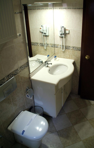 Bathroom, Ozilhan Hotel, Çankaya