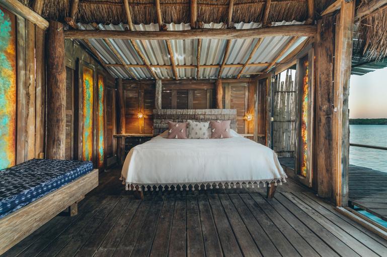 Bedroom 2, Embajada Universal, Othón P. Blanco