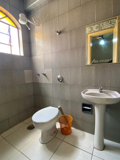 Bathroom 4, Elite Palace Hotel, Pará de Minas