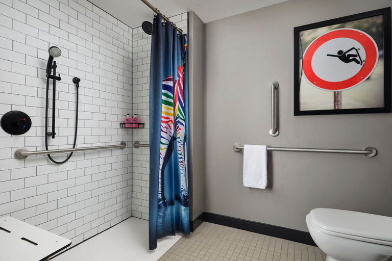 Bathroom 4, Moxy Chicago Downtown, Cook