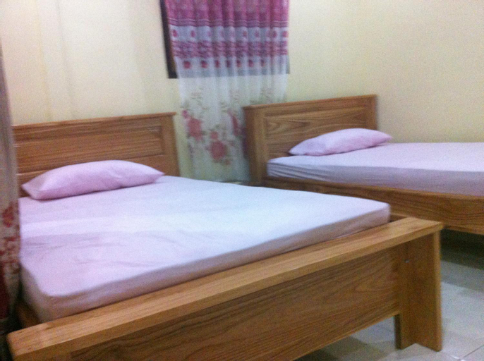 Bedroom 12