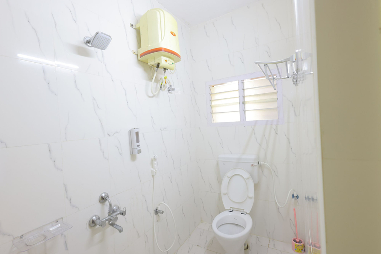 Others 2, Izi Transit Stay, Kancheepuram