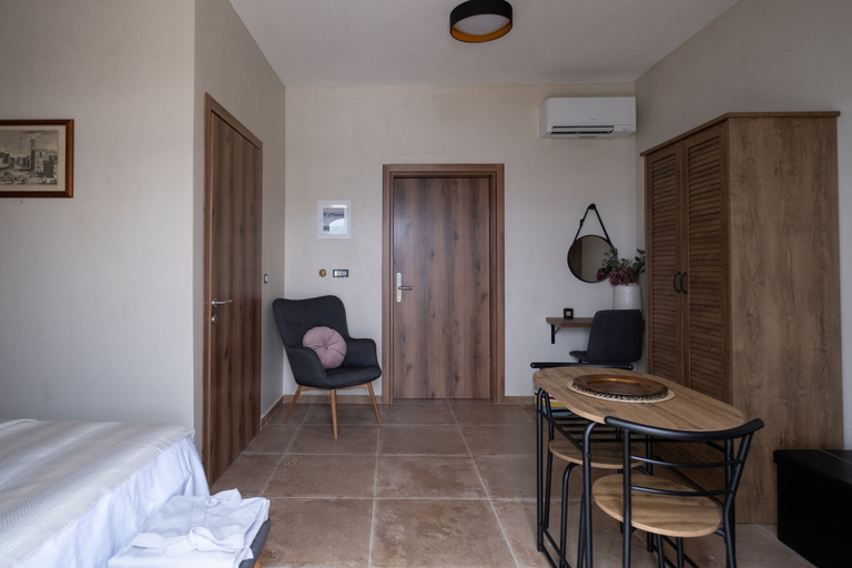 Bedroom 3, blue crystal view, East Macedonia and Thrace