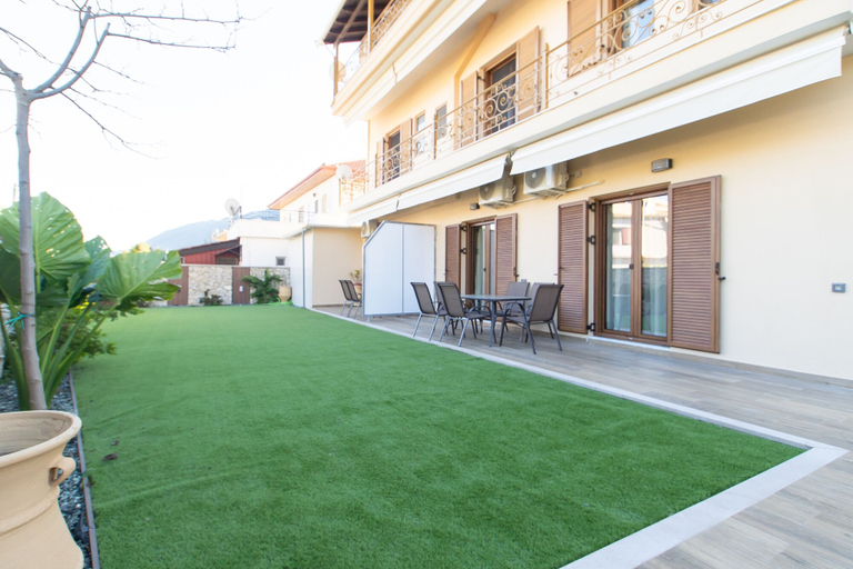 Exterior & Views 2, Elegance Suites, Epirus