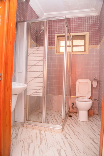 Bathroom 4, Gallani Suites Hotel, IbadanNorth-West