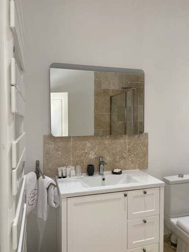 Bathroom 4, Château Laroche-Ploquin, Indre-et-Loire