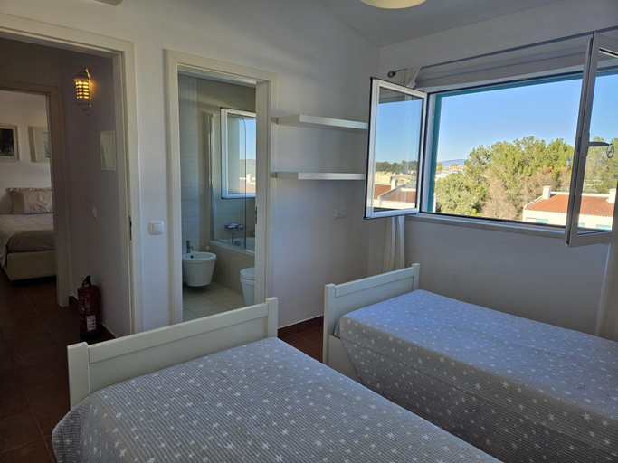 Bedroom 2, Alvor Prainha Beach House, Portimão