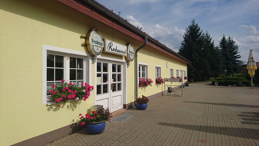 Primary image