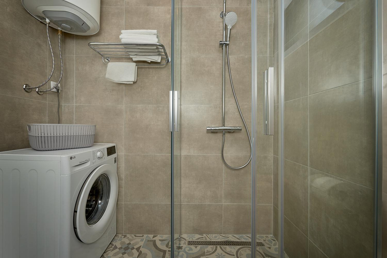 Bathroom 2, 2MONTENEGRO LIMETA APARTMENTS with pool