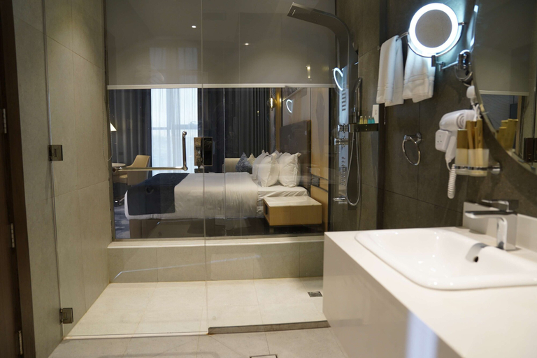 Bathroom 5, Best Western Plus Danat Almansak Hotel