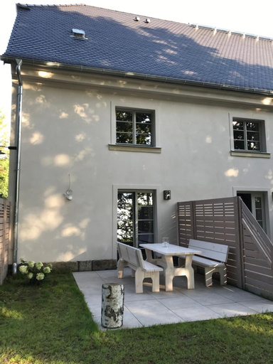 FarmHouse Eckartsberg im Zittauer Gebirge - Gemutliche und moderne Ferienwohnungen mit Terrasse, Görlitz