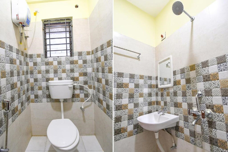 Bathroom 4, Goroomgo RS Villa Kolkata, North 24 Parganas
