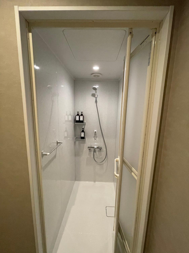 Bathroom, TOCORO. Mt.Fuji Station HOSTEL Kawaguchiko, Fujikawaguchiko