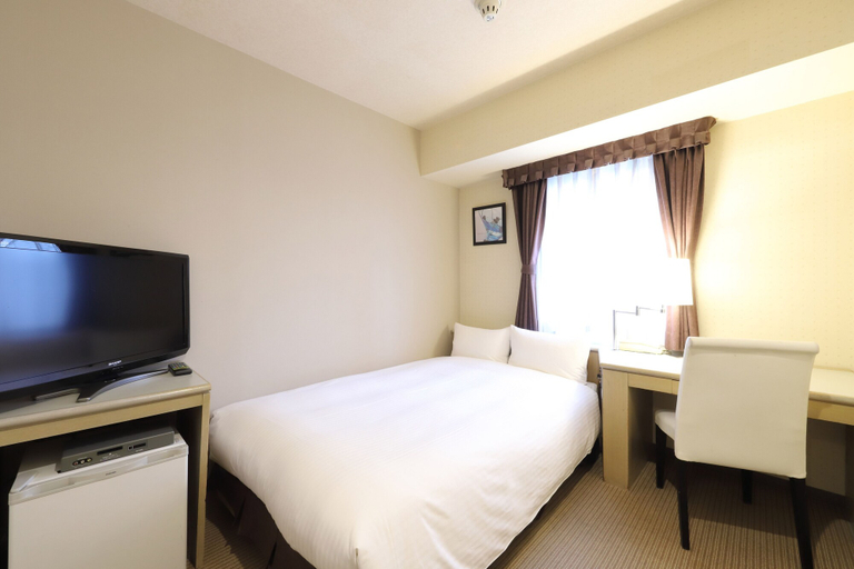 Bedroom 3, Shin Yokohama Kokusai Hotel, Yokohama