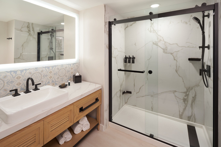 Bathroom 5, Hotel Rumbao, a Tribute Portfolio Hotel