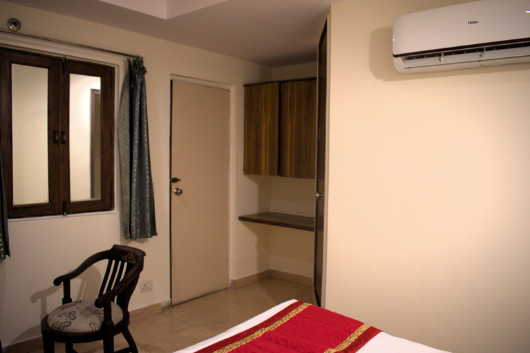 Bedroom 3, Udupi Hotel, Delhi