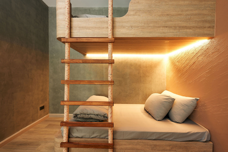 Bedroom 2, Baan Rai Santisuk, Lom Sak
