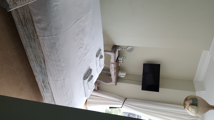 Room 4, The Lodge, North Yorkshire
