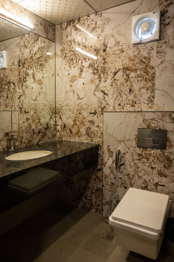 Bathroom 5, HOTEL ASRANI INTERNATIONAL, Hyderabad