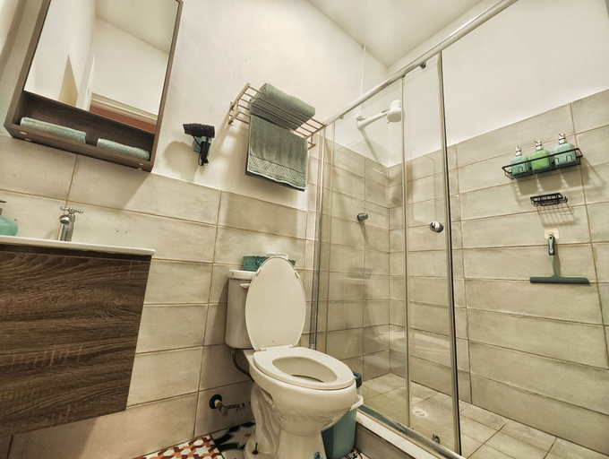 Bathroom, Golden Studio By Paradox, Panamá