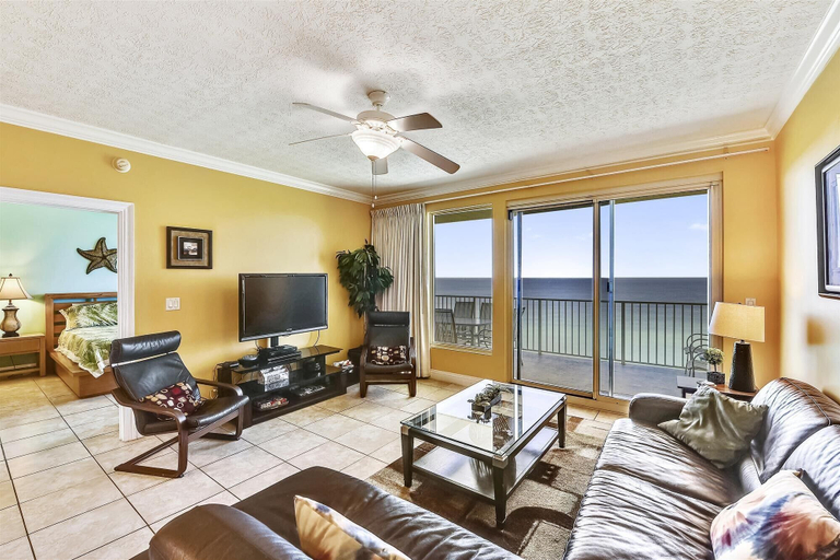 Others 1, Treasure Island 1102, Bay
