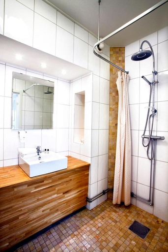 Bathroom 3, Adels Hotel, Oskarshamn