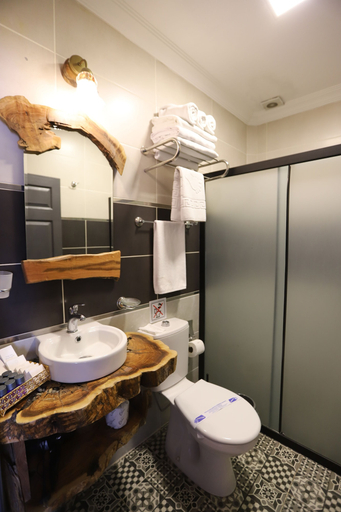 Bathroom 3, Olivia 1845 Guest House, Ayvalık