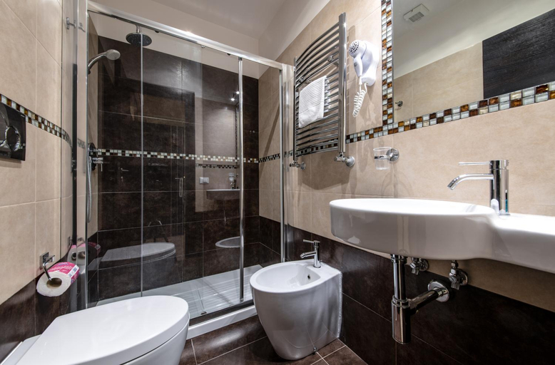 Bathroom 4, Mia Resort, Roma